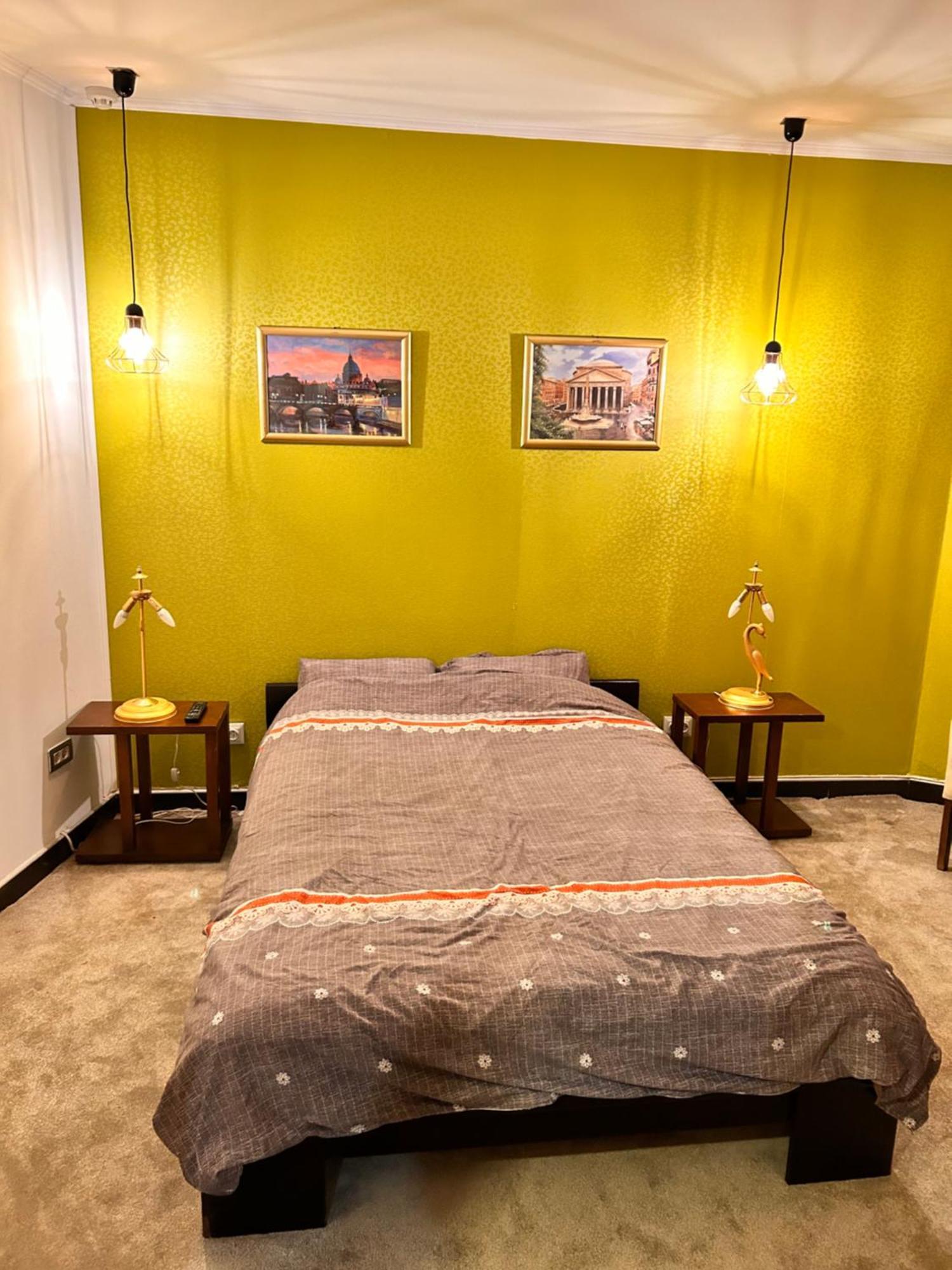 Persepolis Apartment Bukares Bagian luar foto